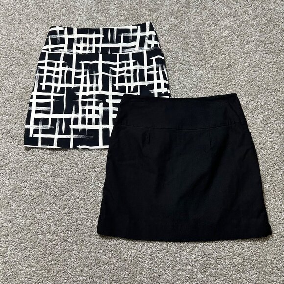 S.C.&Co. Womens Sz M 2-Pack Skorts Black & White Print Stretchy Rayon - Picture 11 of 11